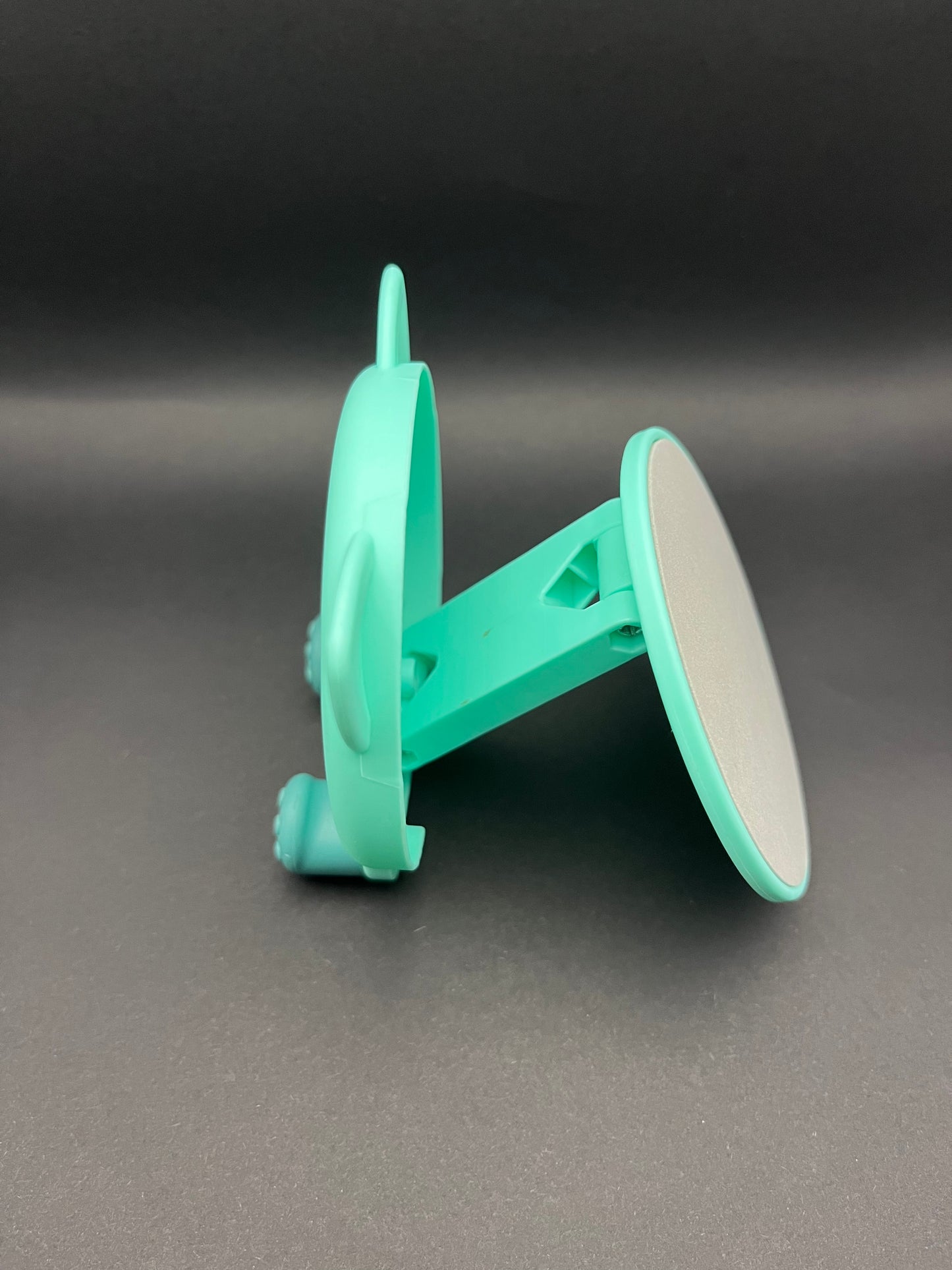 Cartoon Mobile Phone Adjustable Holder Green: Your Phone’s New Best Friend!