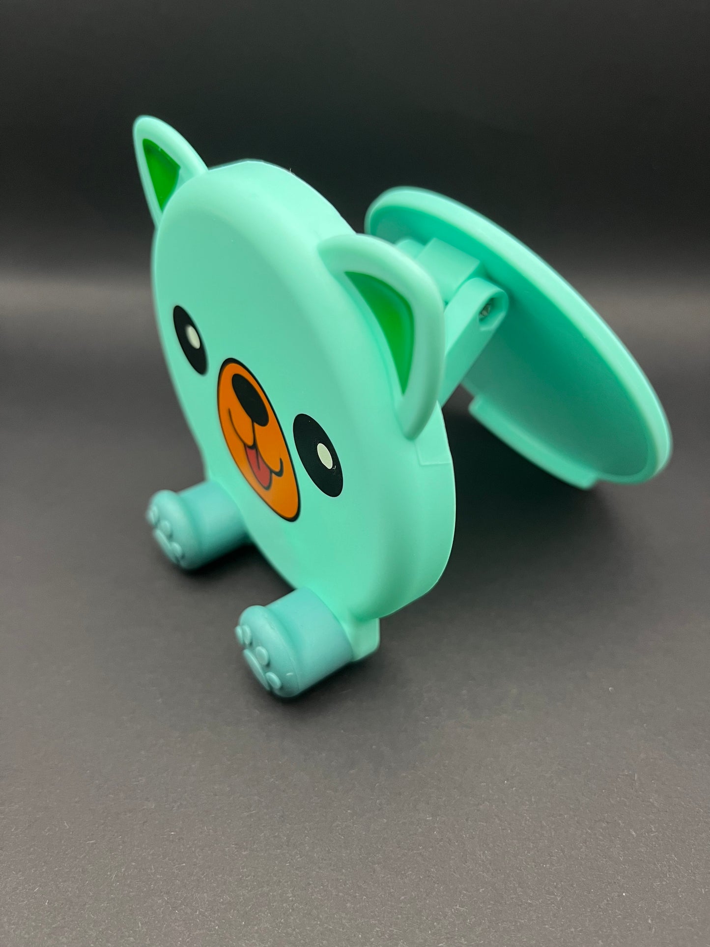 Cartoon Mobile Phone Adjustable Holder Green: Your Phone’s New Best Friend!