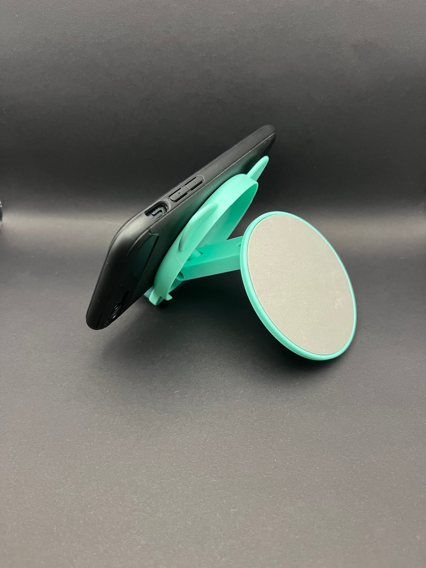 Cartoon Mobile Phone Adjustable Holder Green: Your Phone’s New Best Friend!