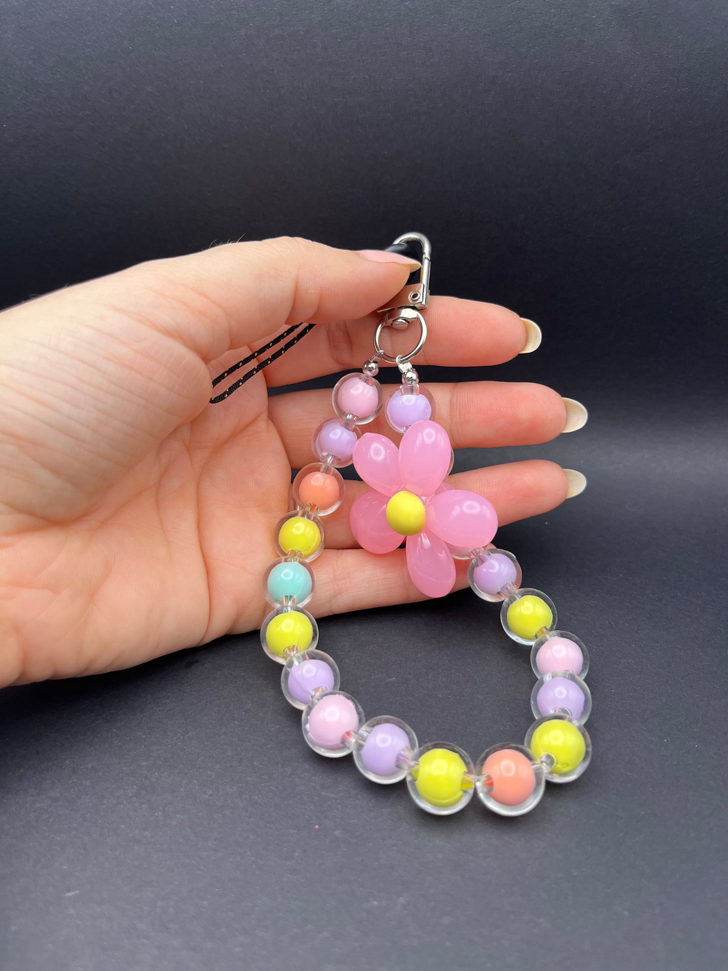 Flower Macaron Beaded Wrist Rope Phone Lanyard: Colourful and Whimsical Accessory