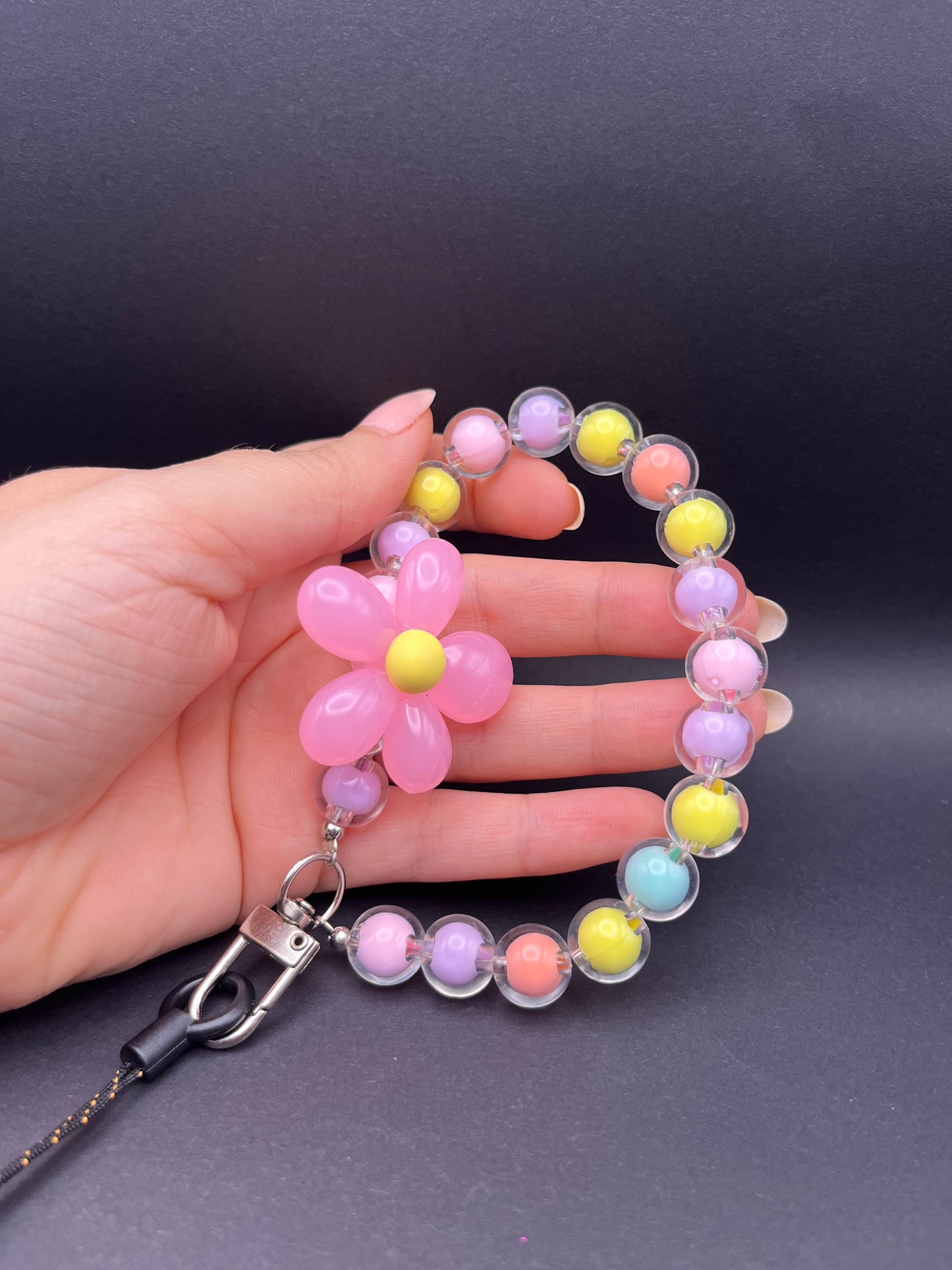 Flower Macaron Beaded Wrist Rope Phone Lanyard: Colourful and Whimsical Accessory