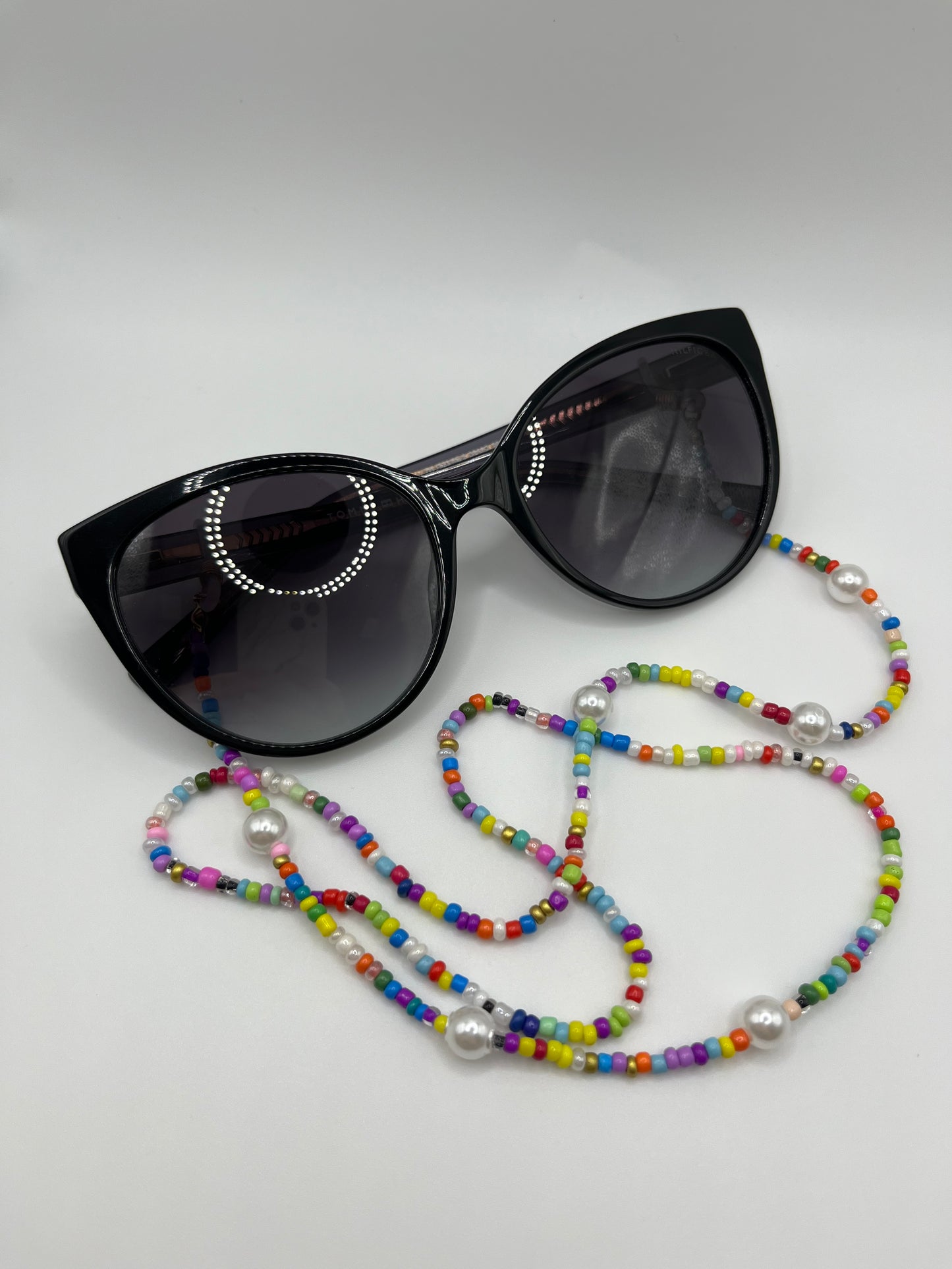 Colourful Beaded Glasses Chain: Stylish and Practical Eyewear Accessory