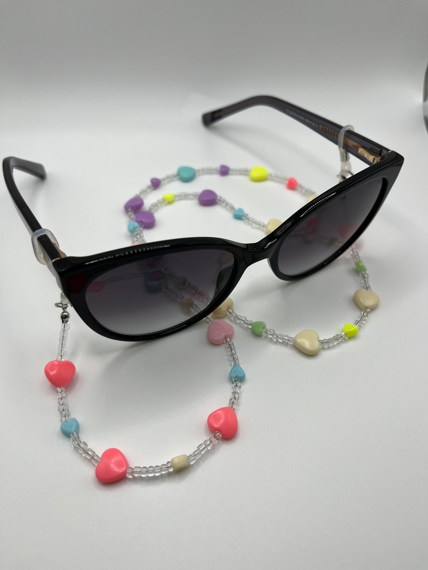 Colourful Heart Glasses Chain: Stylish and Practical