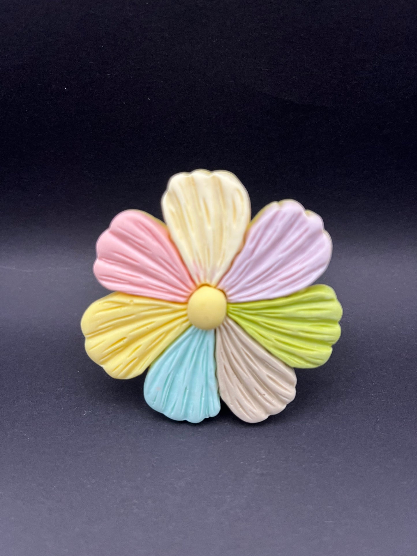 3D Flower Phone Ring Holder: Bloom with Style and Functionality!